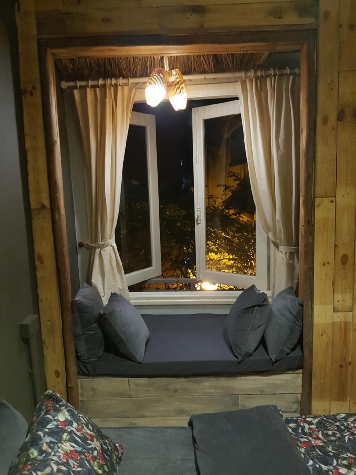 Bu Hanoï Chambre photo